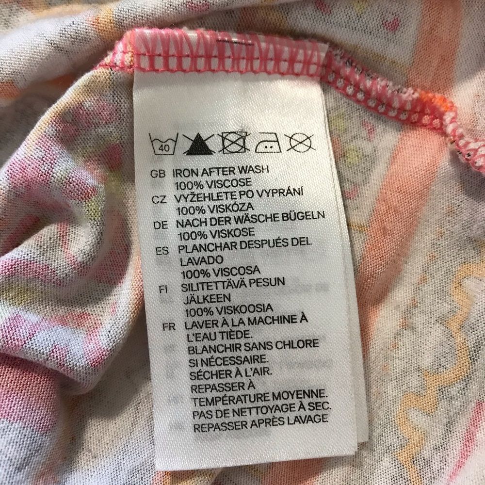 H&M Top - Picture 5 of 6